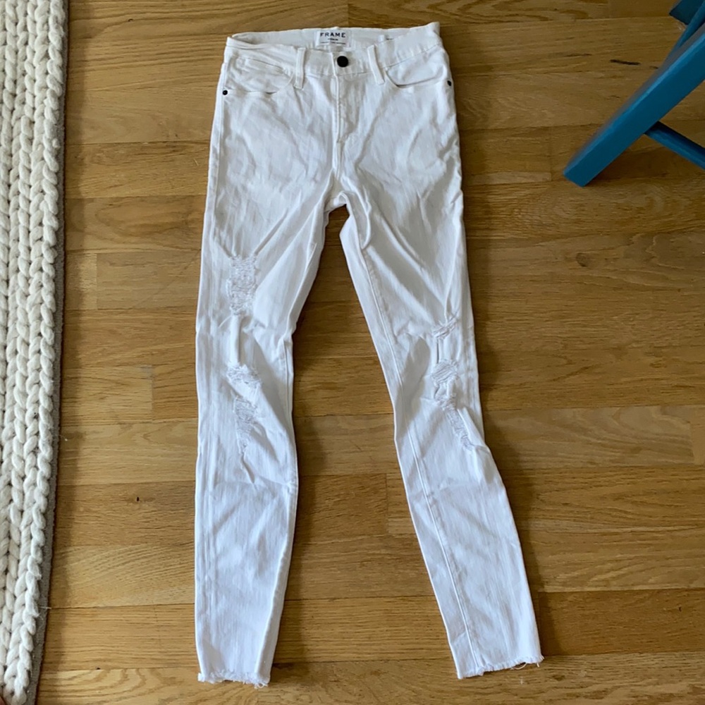 White ripped skinny jeans - Frame “le high skinny”